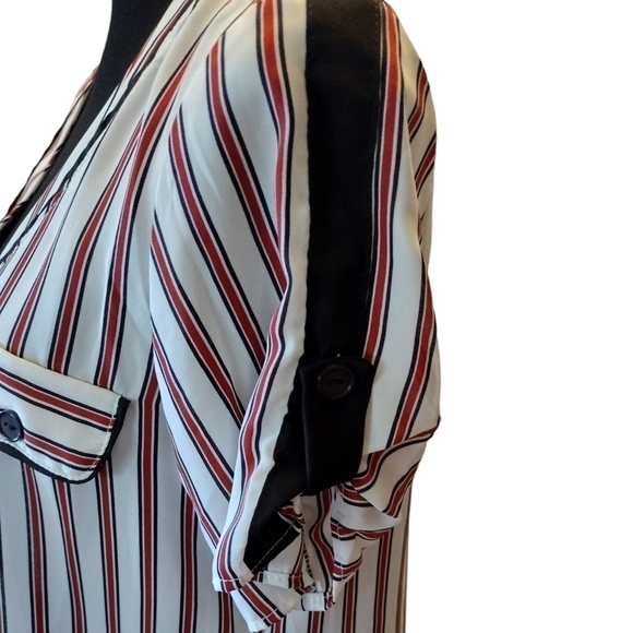 PERSAYA Baseball Style Top NWOT - Picture 3 of 3